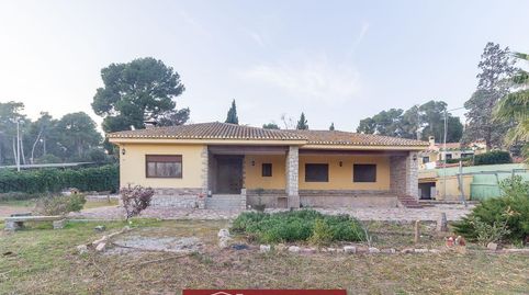 Precioso chalet en una sola planta con todas las comodidades