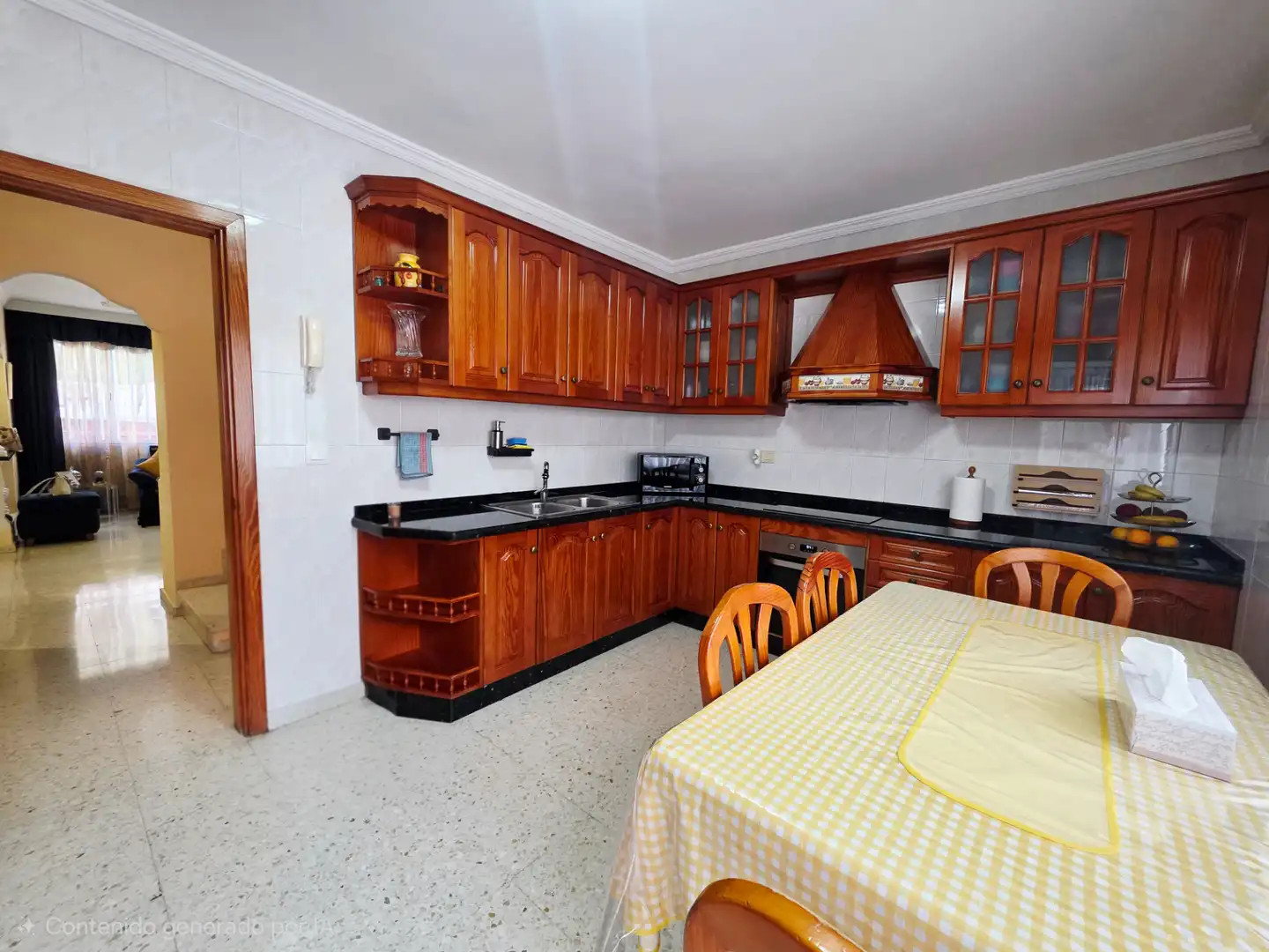 Cuina de Casa adosada en venda en Las Palmas de Gran Canaria amb Terrassa i Traster
