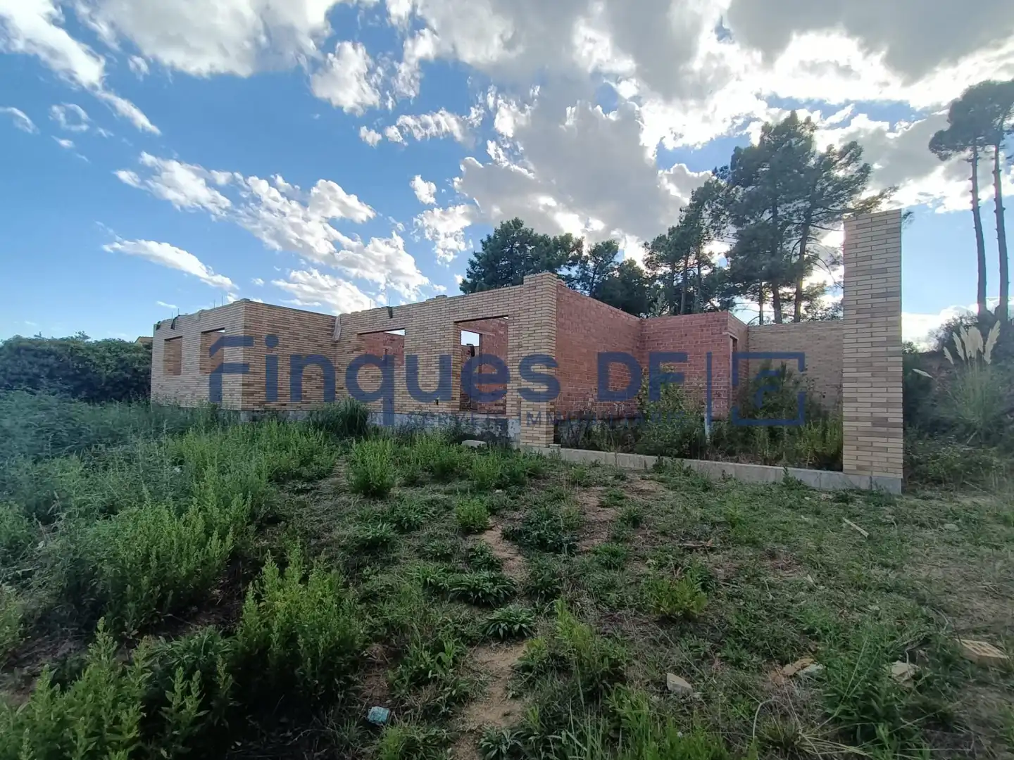 Xalet en venda a Riudarenes