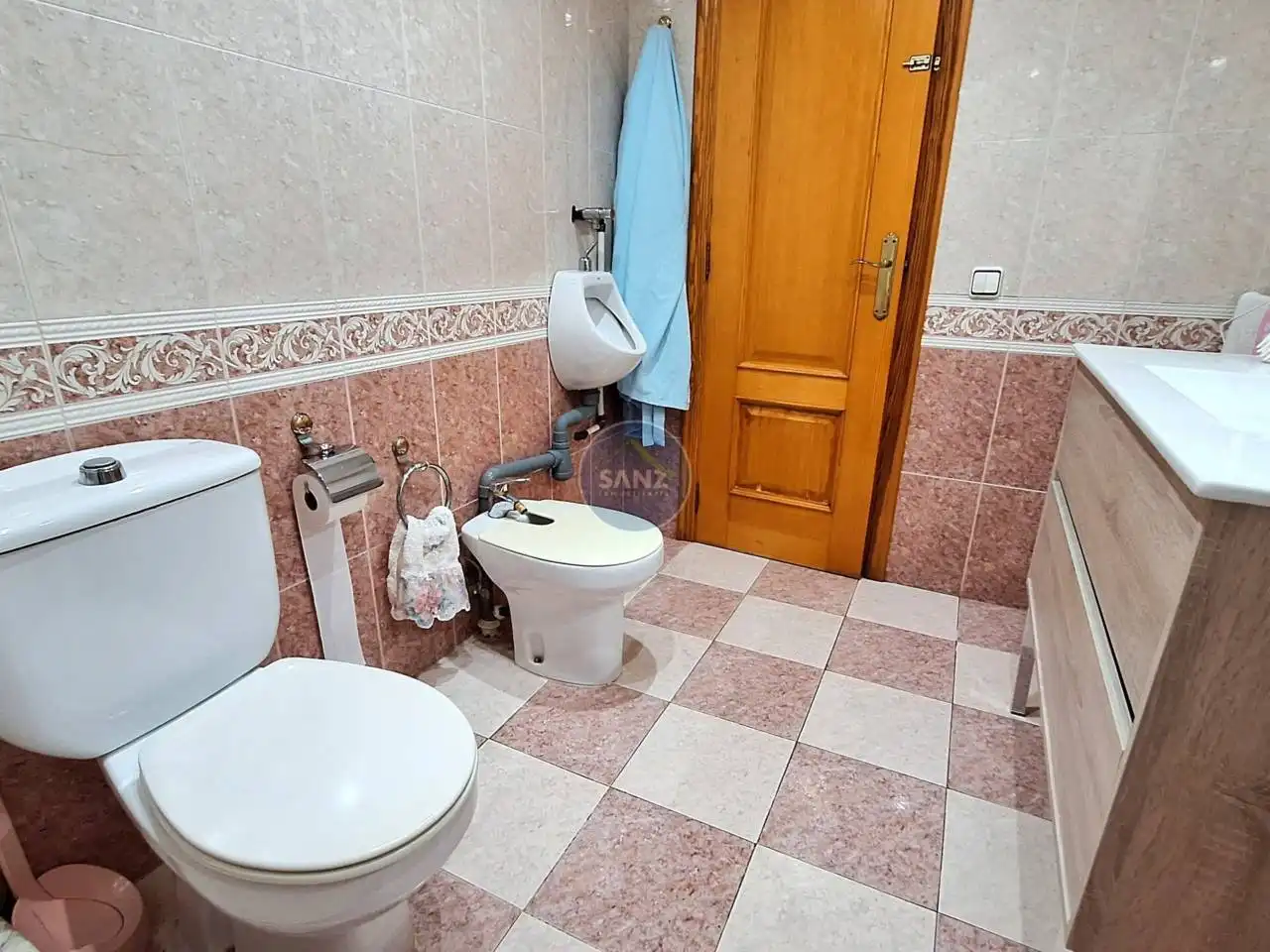 Baño de Piso en venta en L'Olleria con Aire acondicionado, Calefacción y Terraza