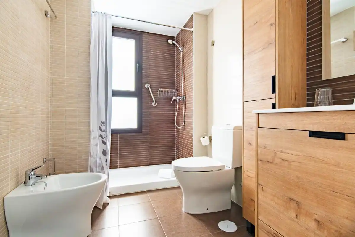 Bathroom of Flat for sale in Salobreña  with Air Conditioner, Heating and Private garden