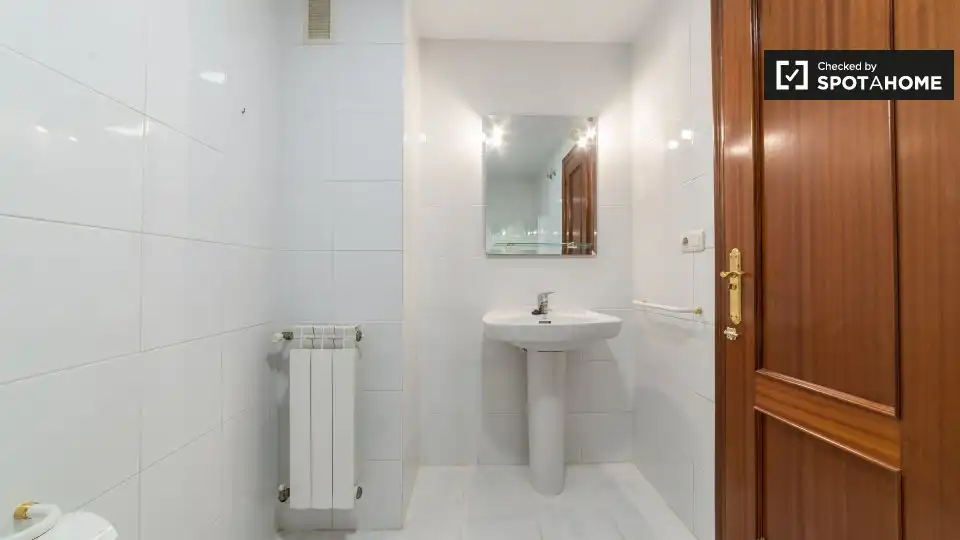 Zimmer in Penya - Roja - Avda. Francia