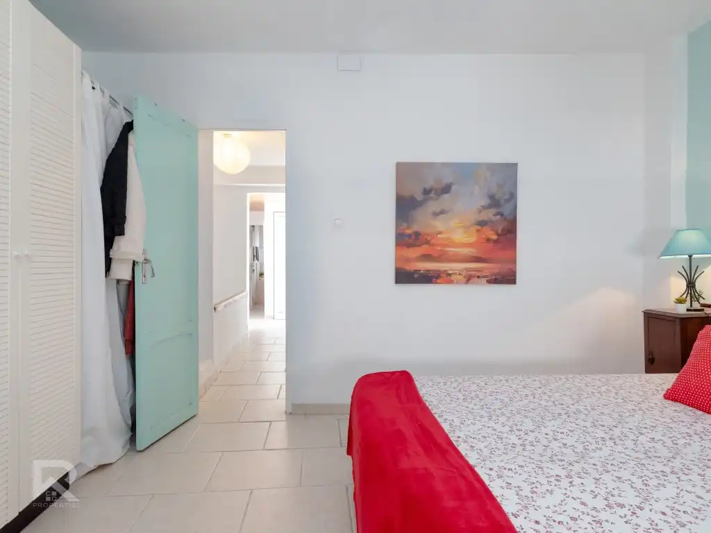 Houses for sale in Oliva, Valencia