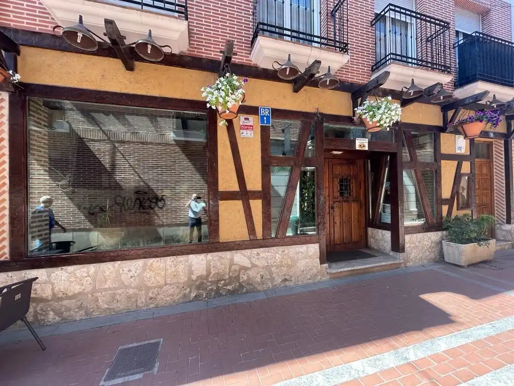 Local comercial en alquiler en Calle Gamazo