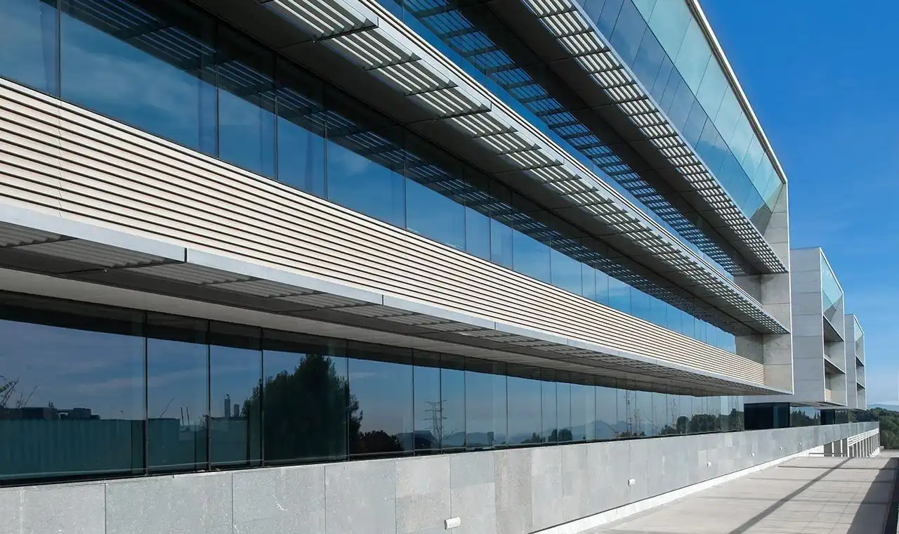 Vista exterior de Oficina de alquiler en Sant Cugat del Vallès con Aire acondicionado, Calefacción y Terraza