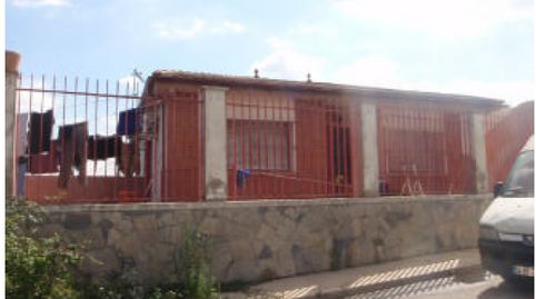 Foto 2 de Casa o xalet en venda a Pasaje Alacant, Sant Vicenç Dels Horts, Barcelona