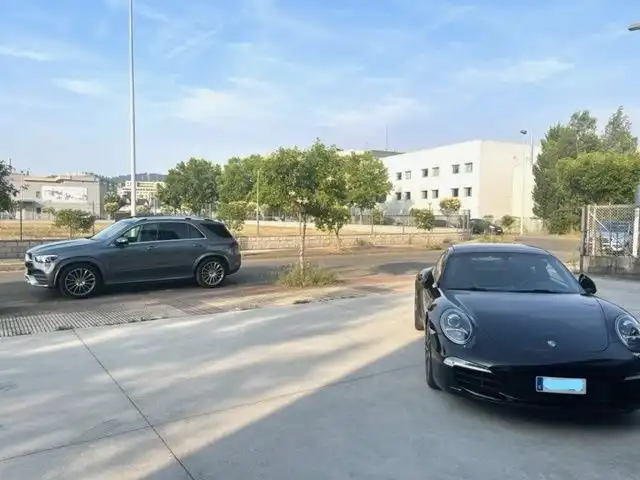 Aparcament de Nau industrial en venda en Ponferrada
