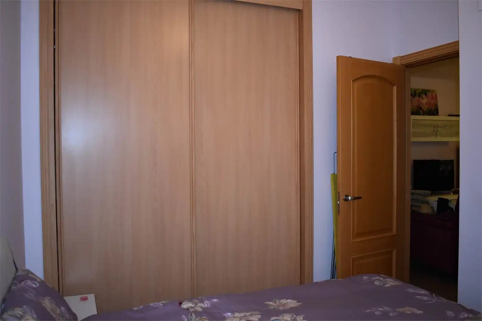 Habitación de Planta baja en venta en Vélez-Málaga con Aire acondicionado, Terraza y Piscina comunitaria