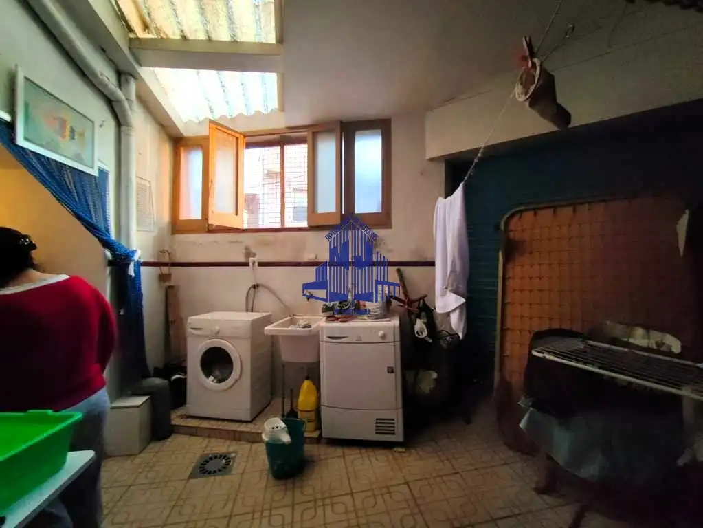 Houses for sale in Murcia  with Terrace, Storage room and Oven