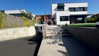 Exterior view of House or chalet for sale in Sant Andreu de Llavaneres  with Air Conditioner, Terrace and Swimming Pool