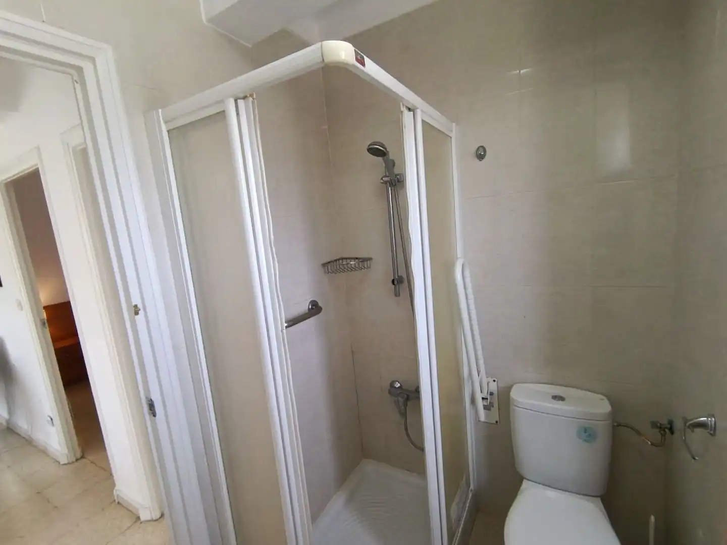 Baño de Piso en venta en Martiricos - La Roca