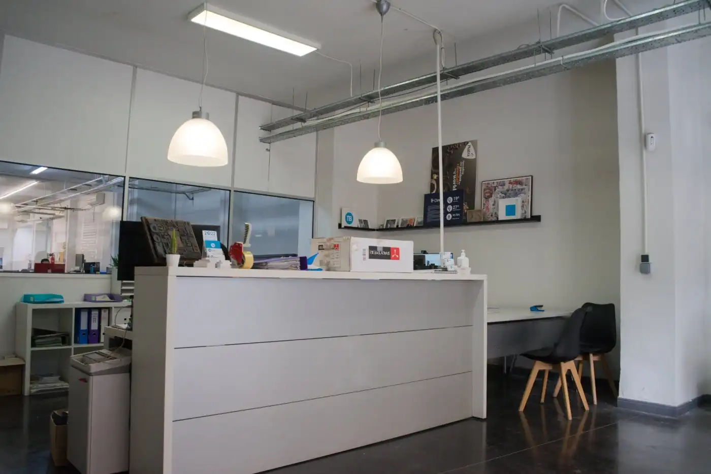 Local en venta en Torrent con Aire acondicionado