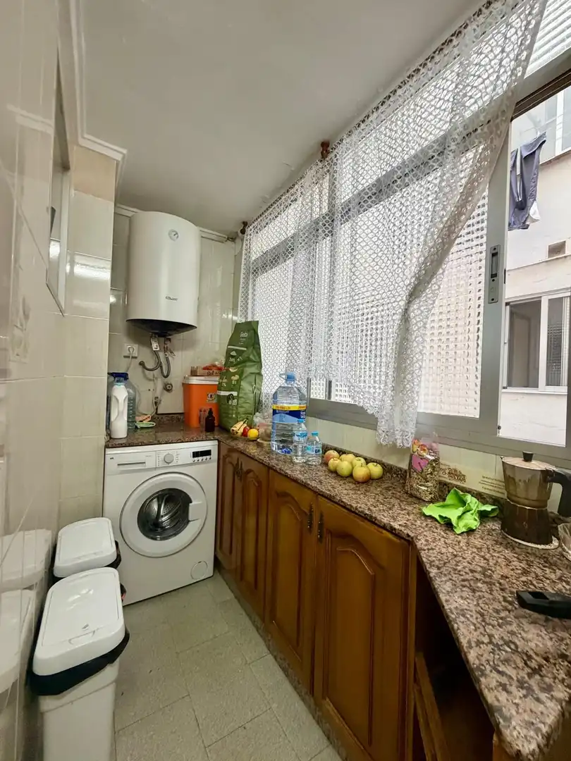 Kitchen of Flat for sale in Valencia  with Air Conditioner, Heating and Balcony
