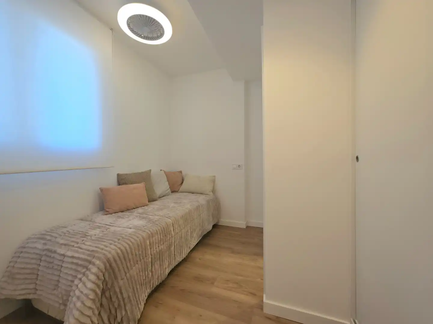 Habitación de Piso en venta en Alicante / Alacant con Aire acondicionado, Calefacción y Horno