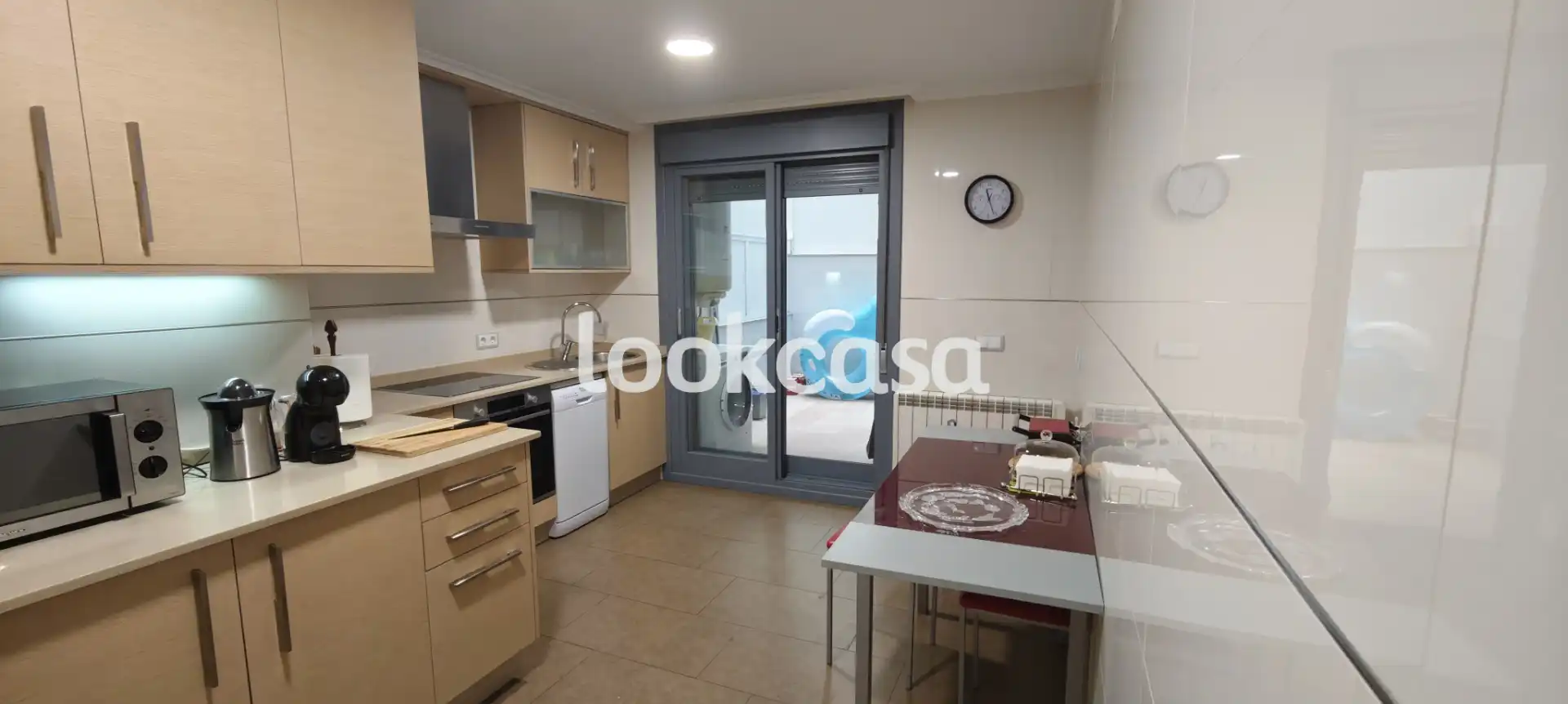 Kitchen of Flat for sale in Sanxenxo  with Heating, Parquet flooring and Terrace