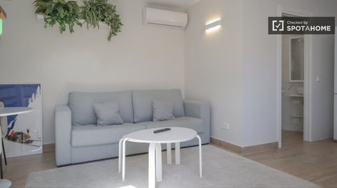 Foto 4 de Pis de lloguer a Valdeacederas, Madrid Capital