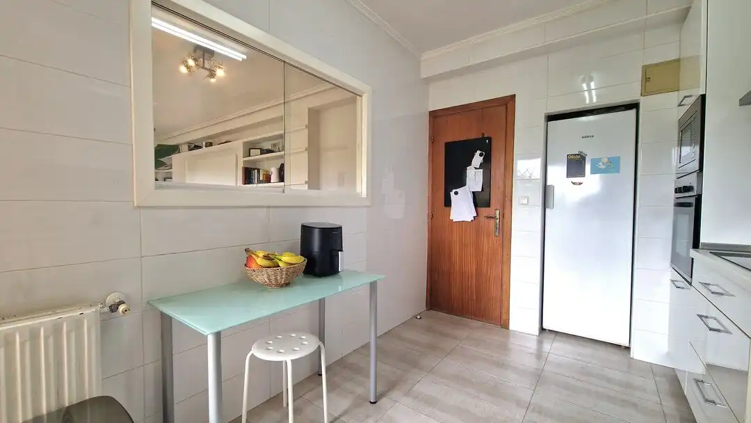 Küche von Wohnung zum Verkauf in Donostia - San Sebastián  mit Heizung, Terrasse und Balkon