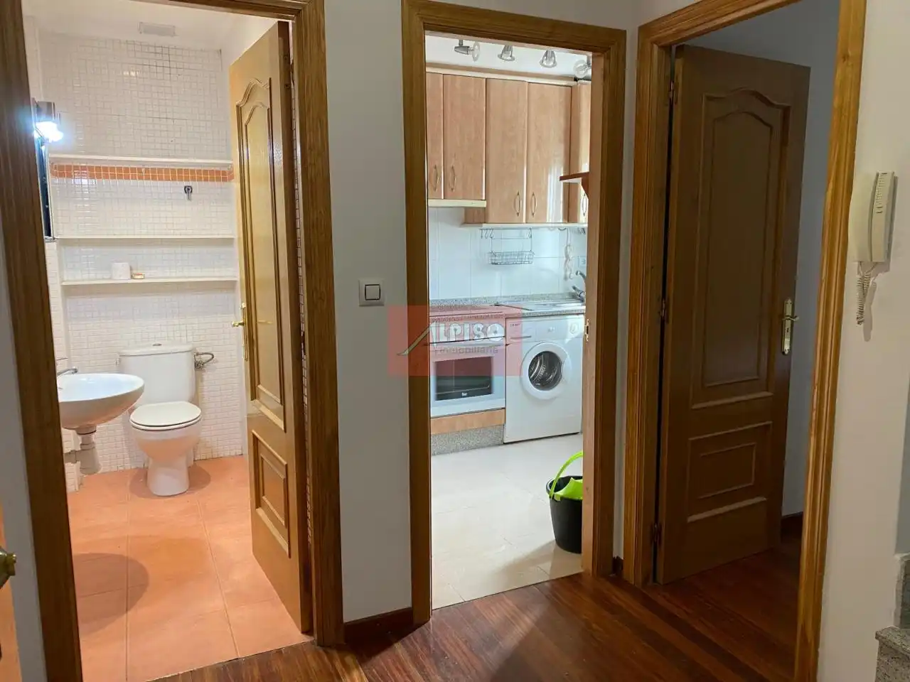 Kitchen of Duplexes for sale in Ourense Capital   with Heating, Parquet flooring and Storage room