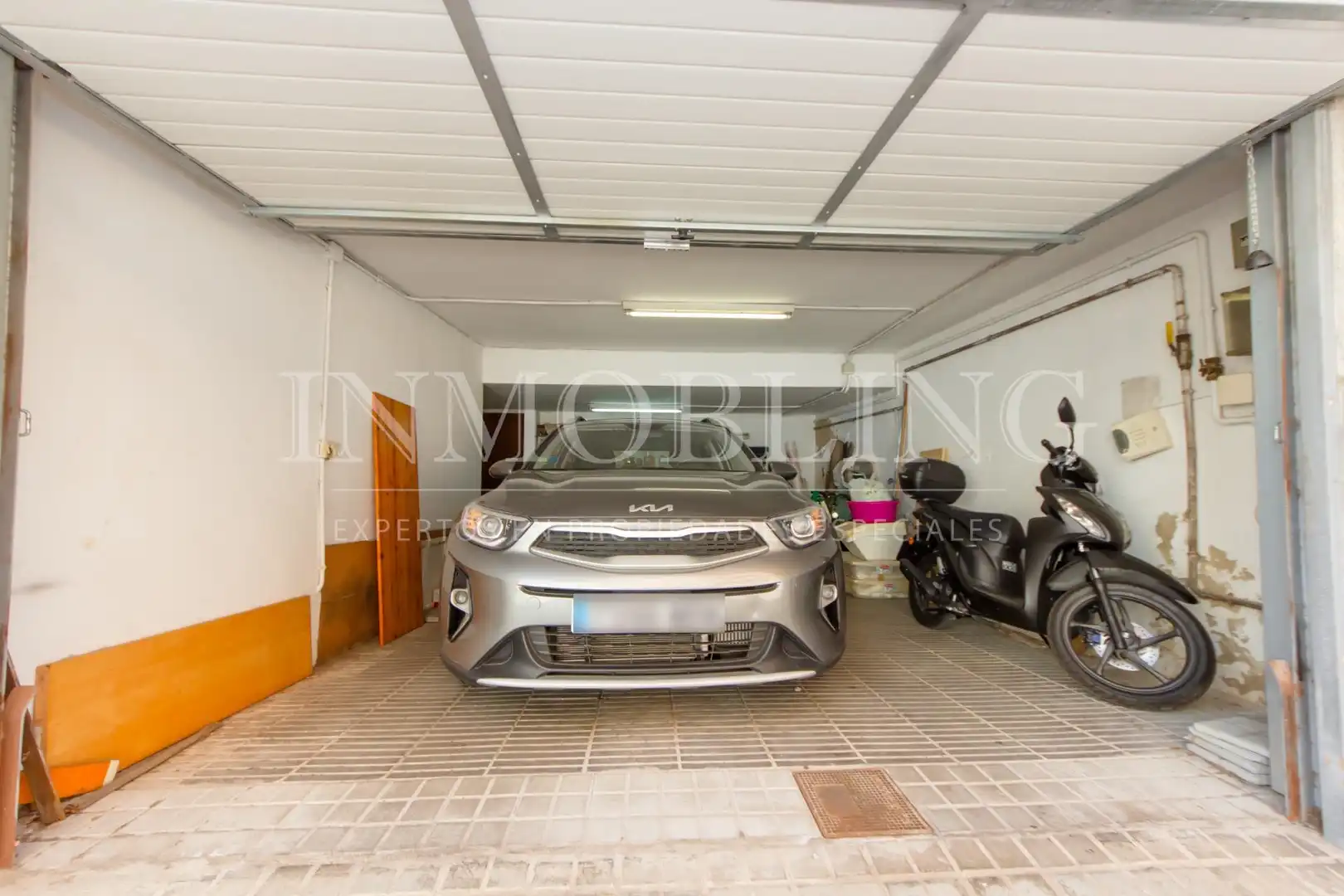 Aparcament de Casa o xalet en venda en Premià de Mar amb Aire condicionat, Calefacció i Jardí privat