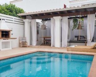 Piscina de Pis en venda en Santa Eulària des Riu amb Aire condicionat, Calefacció i Terrassa