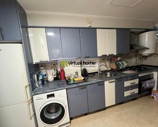 Kitchen of Apartment for sale in Benidorm  with Air Conditioner and Community pool