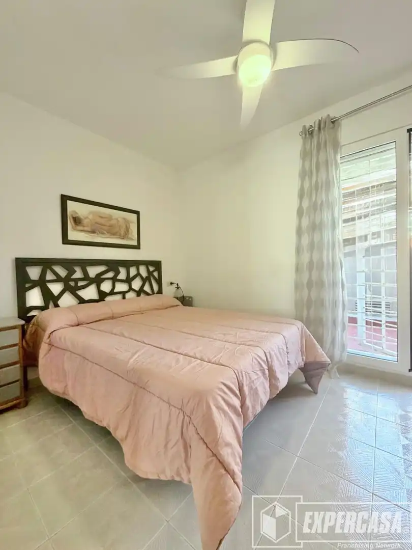 Dormitori de Casa adosada en venda en Chilches / Xilxes amb Aire condicionat, Terrassa i Traster