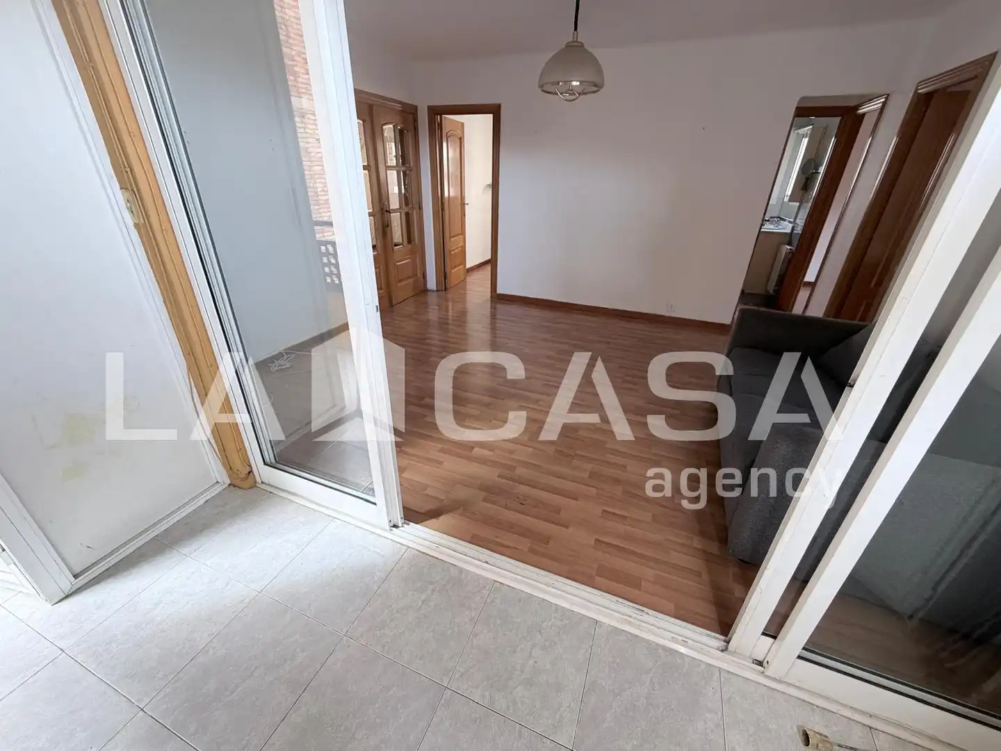Piso en venta en Barcelona con Balcón