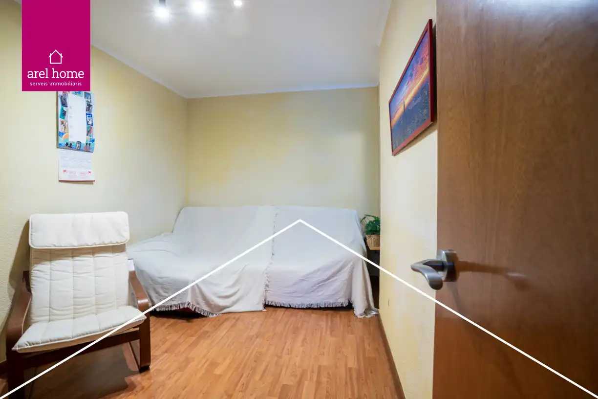 Bedroom of Flat for sale in L'Hospitalet de Llobregat  with Parquet flooring and Balcony