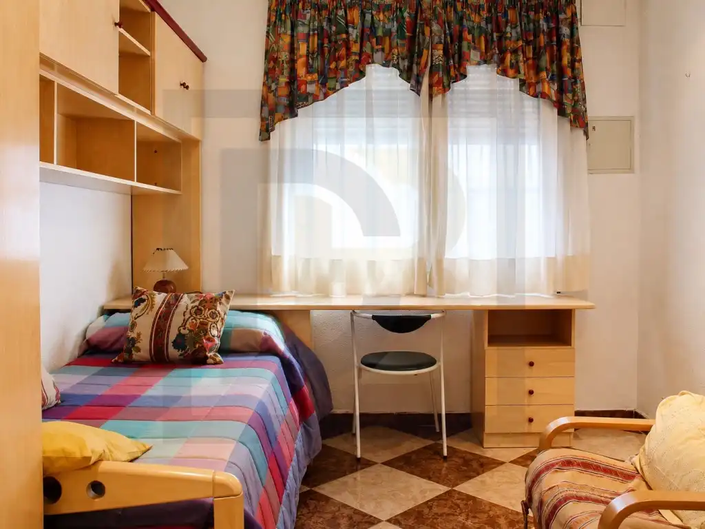 Dormitori de Casa o xalet en venda en San Miguel de Salinas amb Aire condicionat, Terrassa i Moblat