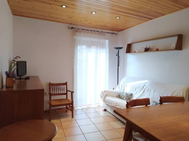 Apartamento en Alquiler en Esglèsia en Montellà i Martinet