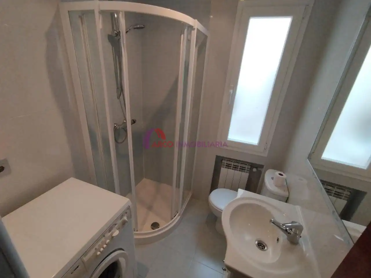 Bany de Pis en venda en Burgos amb Calefacció i Moblat