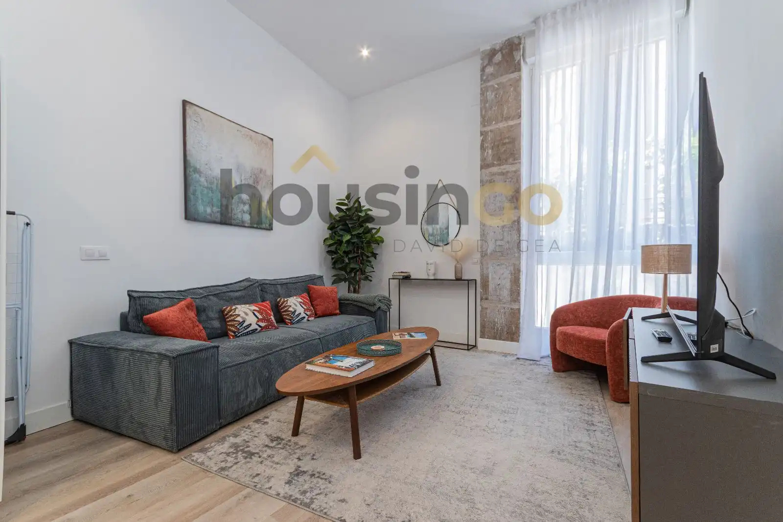 Living room of Flat for rent in Madrid  with Air Conditioner, Heating and Furnished