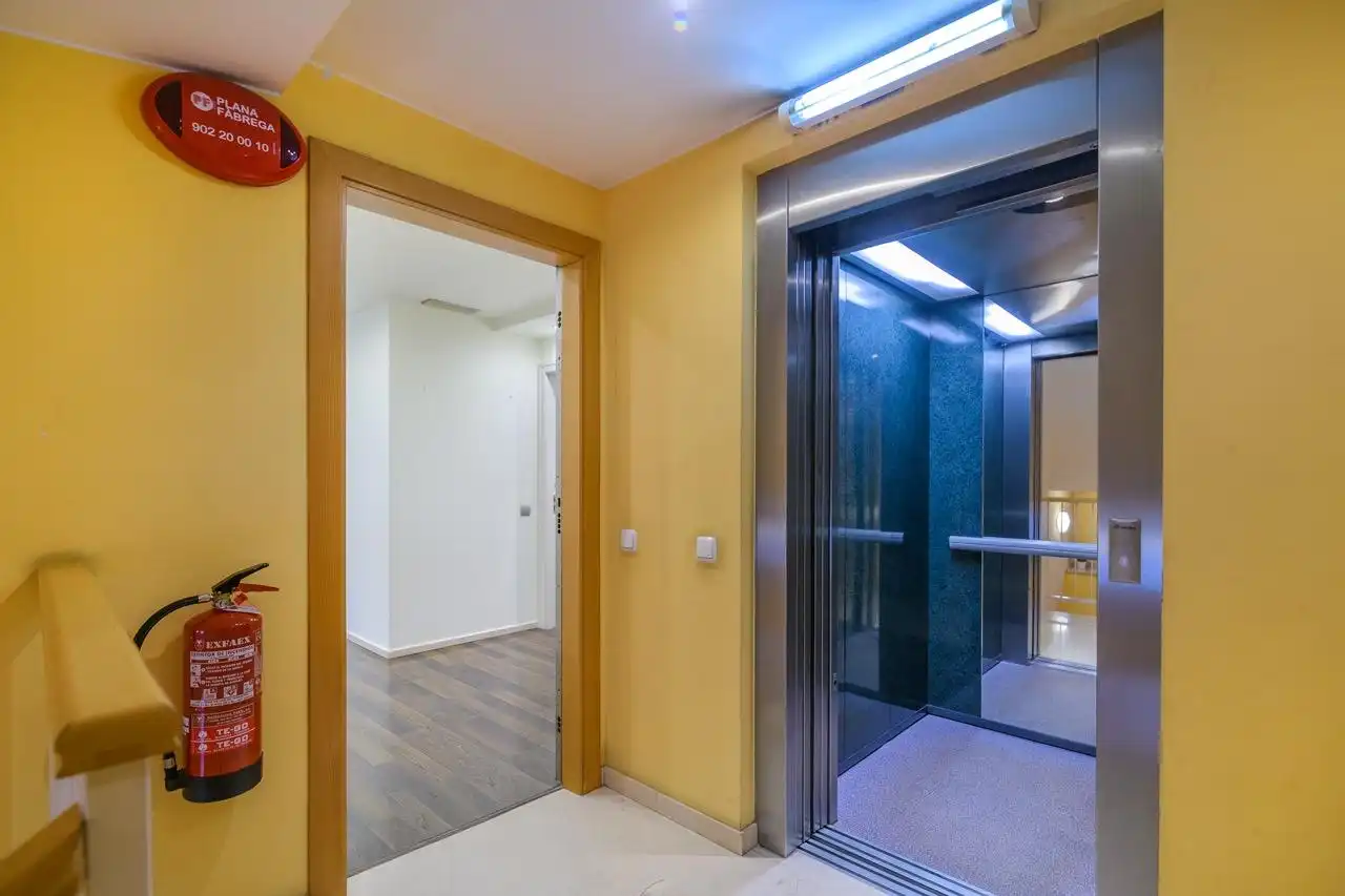 Ático en venta en Manresa con Aire acondicionado, Calefacción y Parquet