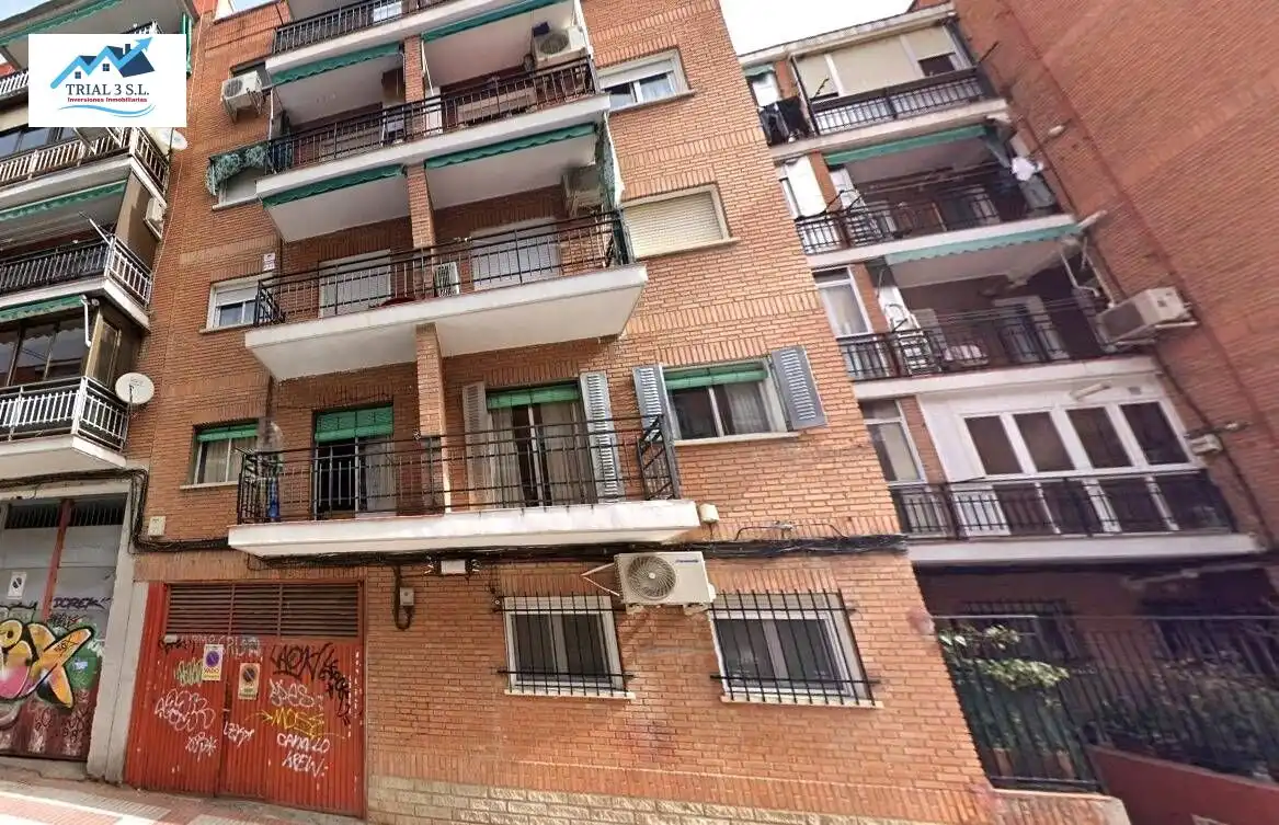 Exterior view of Flat for sale in  Madrid Capital  with Terrace