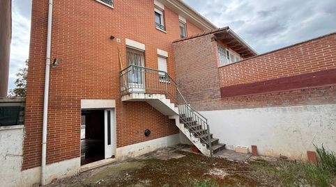 Foto 2 de Casa o chalet en venta en Calle Rosa Chacel, 15, Cigales, Valladolid