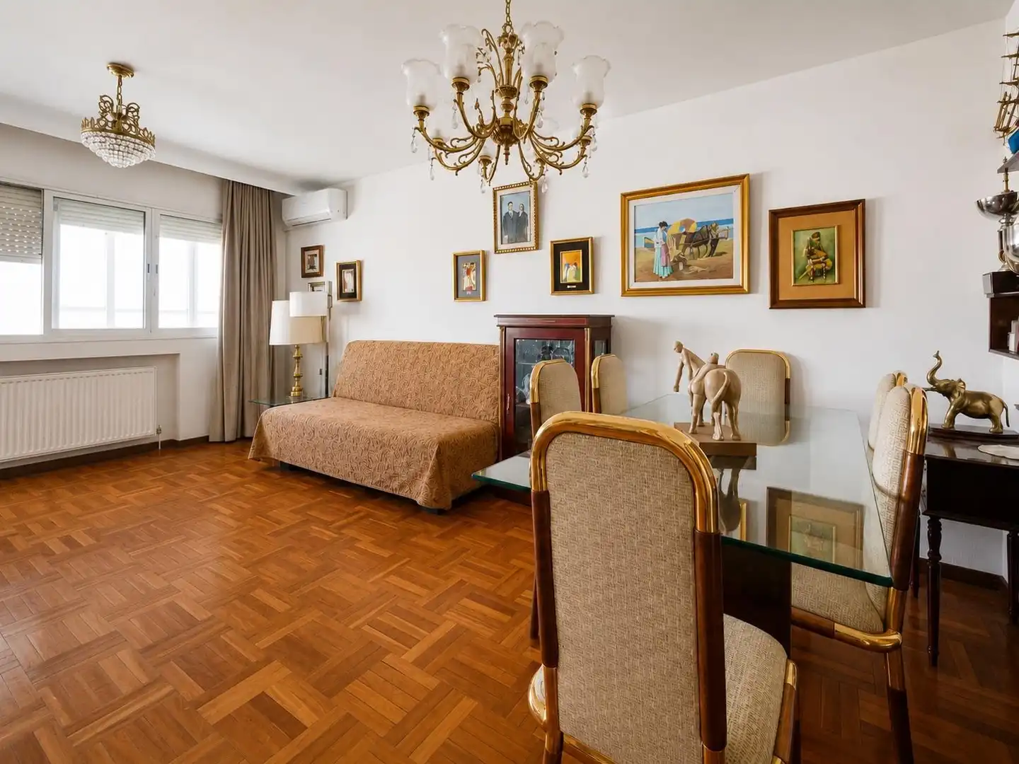 Living room of Flat for sale in Madrid  with Air Conditioner, Heating and Terrace