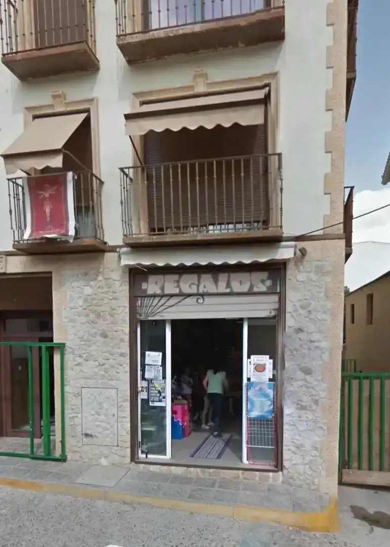 Commercial properties for sale in Mondéjar  with Air Conditioner