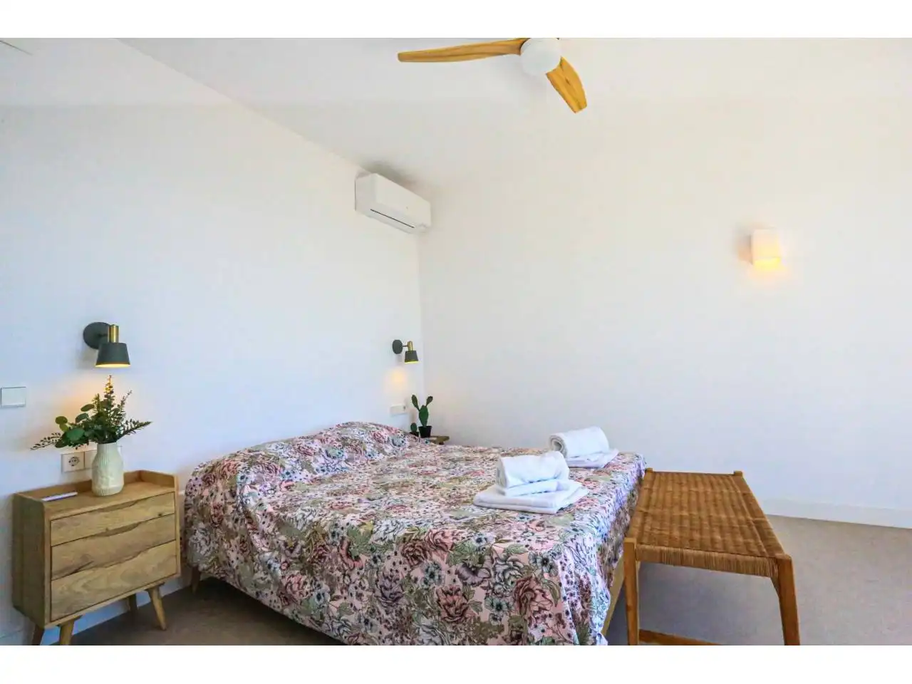Bedroom of Houses for sale in Salou  with Air Conditioner, Heating and Private garden