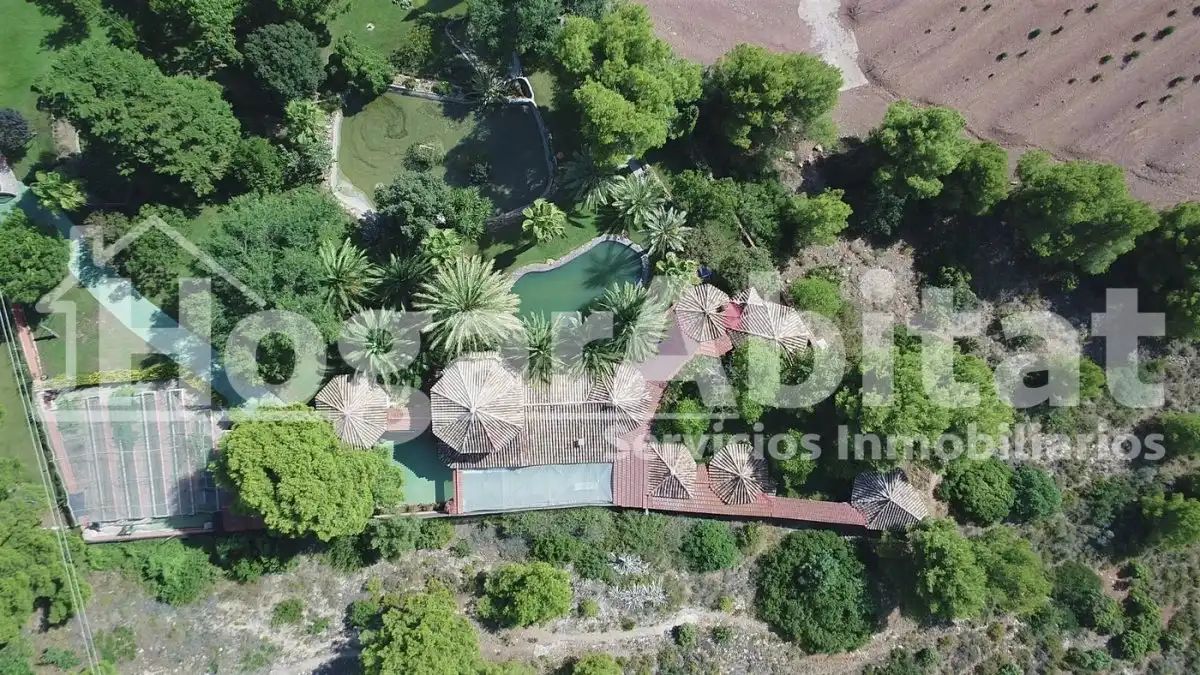 Chalet con piscina en venta en Calle RONDA DEL PUIG DE SANTA MARÍA, imagen 5
