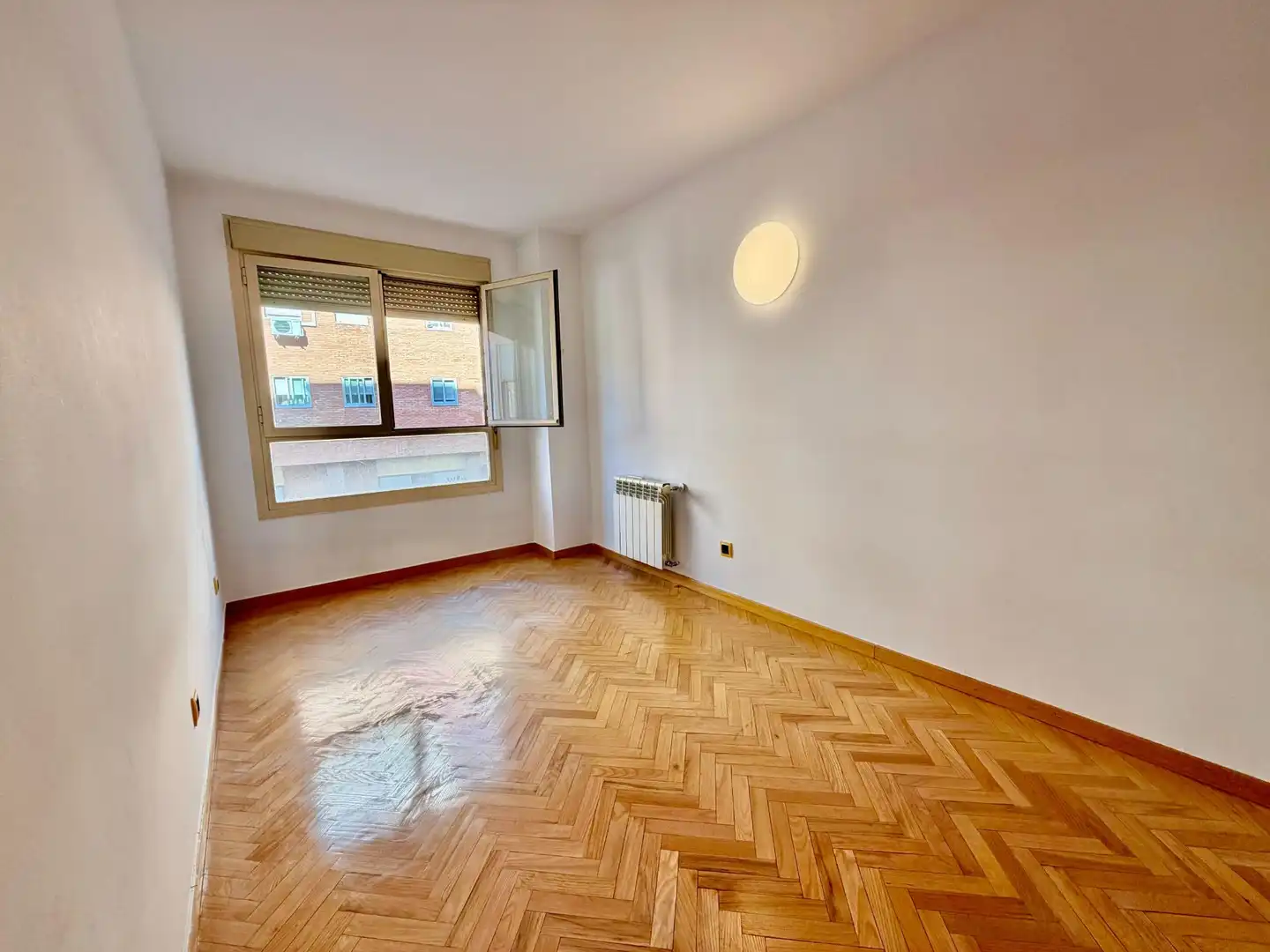 Habitación de Piso en venta en Madrid con Aire acondicionado, Calefacción y Trastero