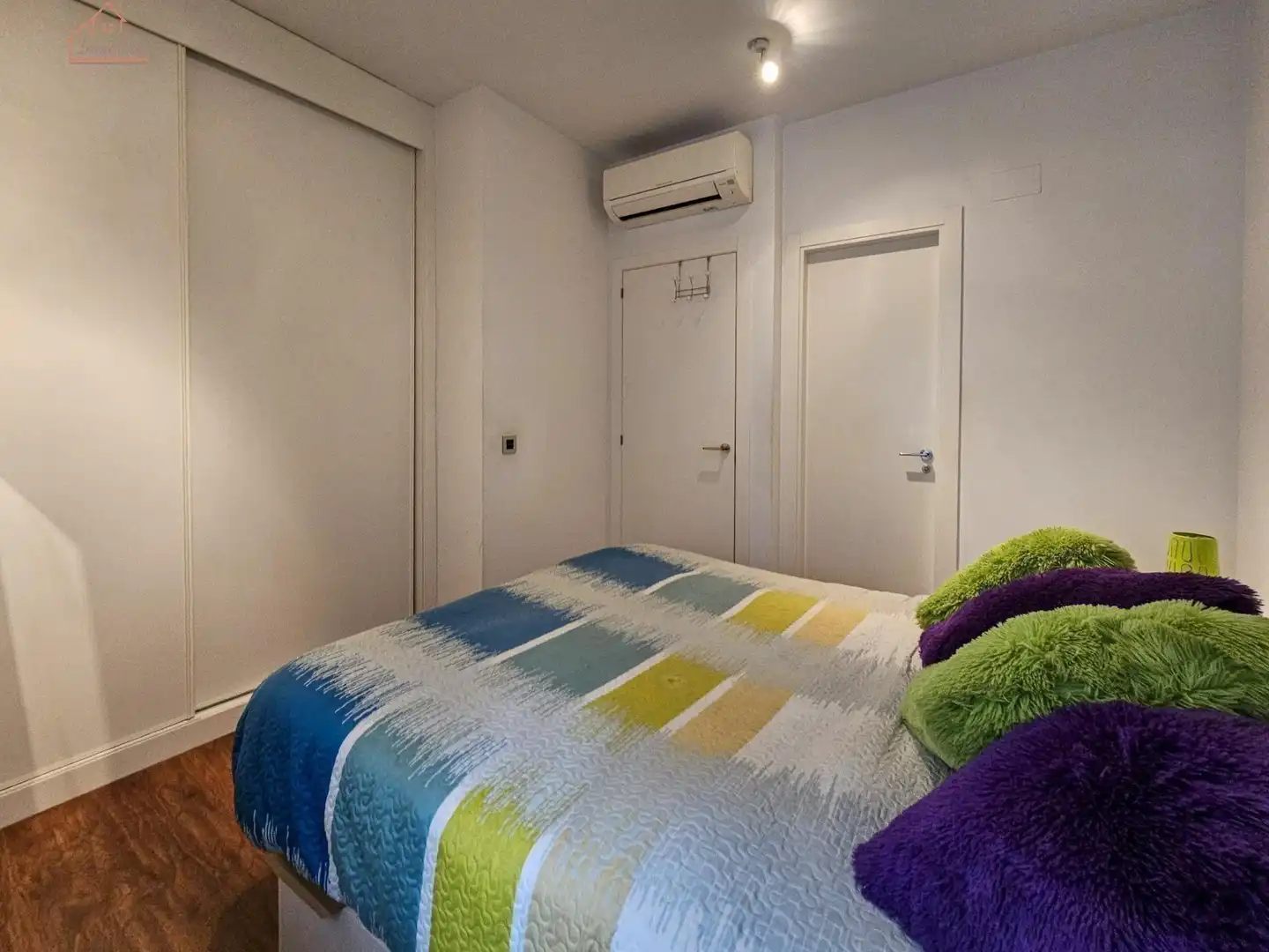 Piso con terraza en venta en Calle URGEL, imagen 23