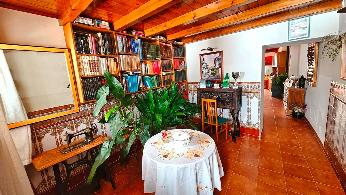 Comedor de Casa o chalet en venta en Santa Ana la Real con Aire acondicionado, Calefacción y Jardín privado