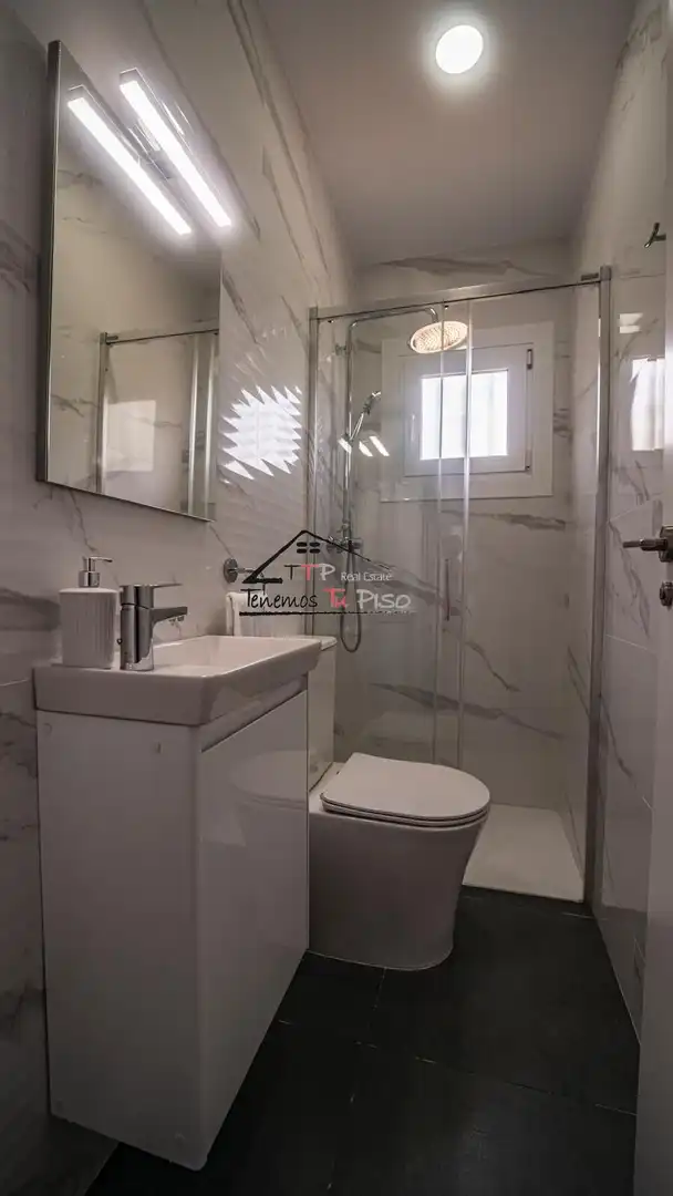 Bany de Casa o xalet en venda en Peñíscola / Peníscola amb Aire condicionat, Calefacció i Jardí privat