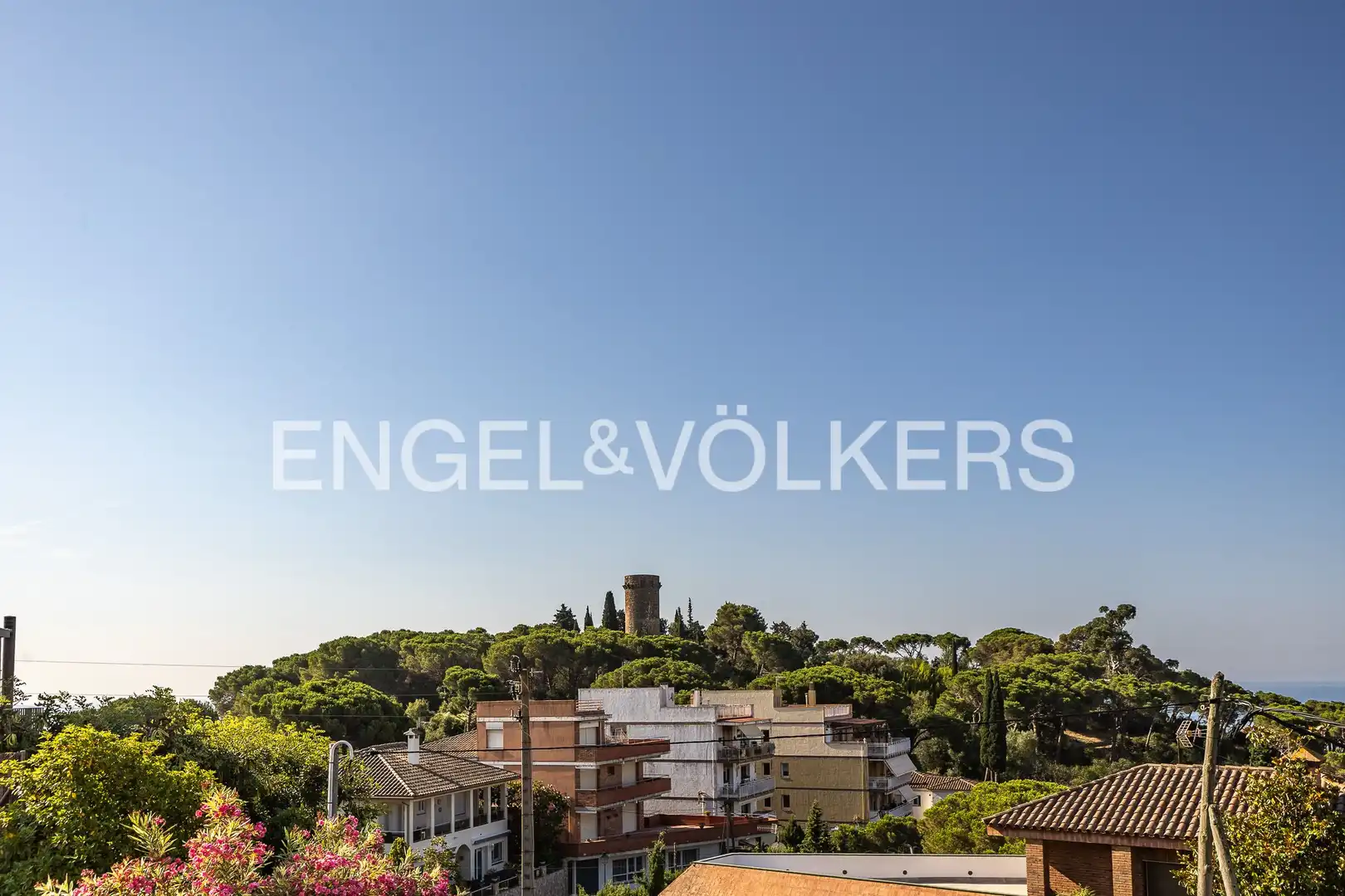 Exterior view of Houses for rent in Caldes d'Estrac  with Air Conditioner, Heating and Private garden