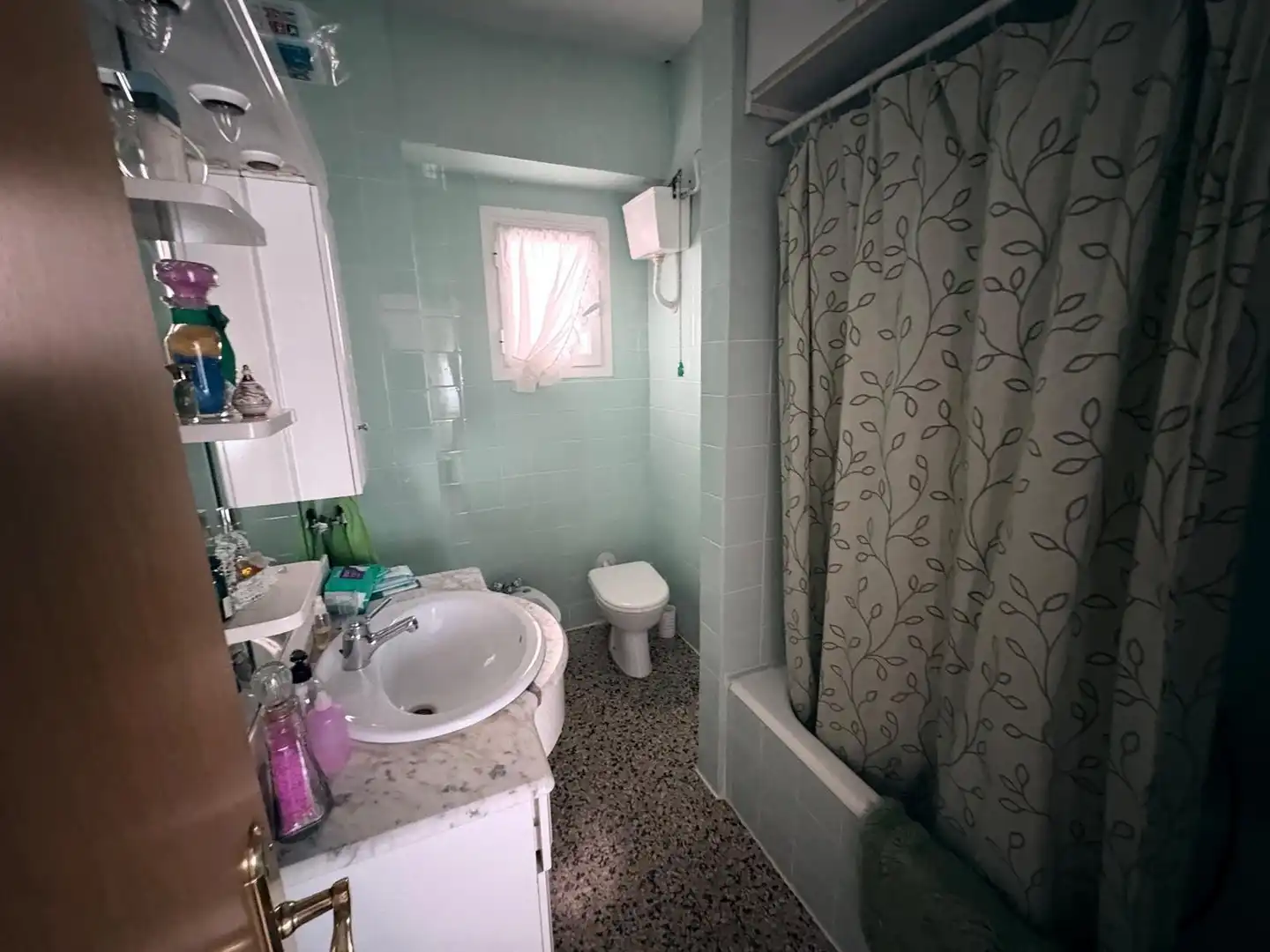 Baño de Piso en venta en Almansa con Calefacción y Amueblado