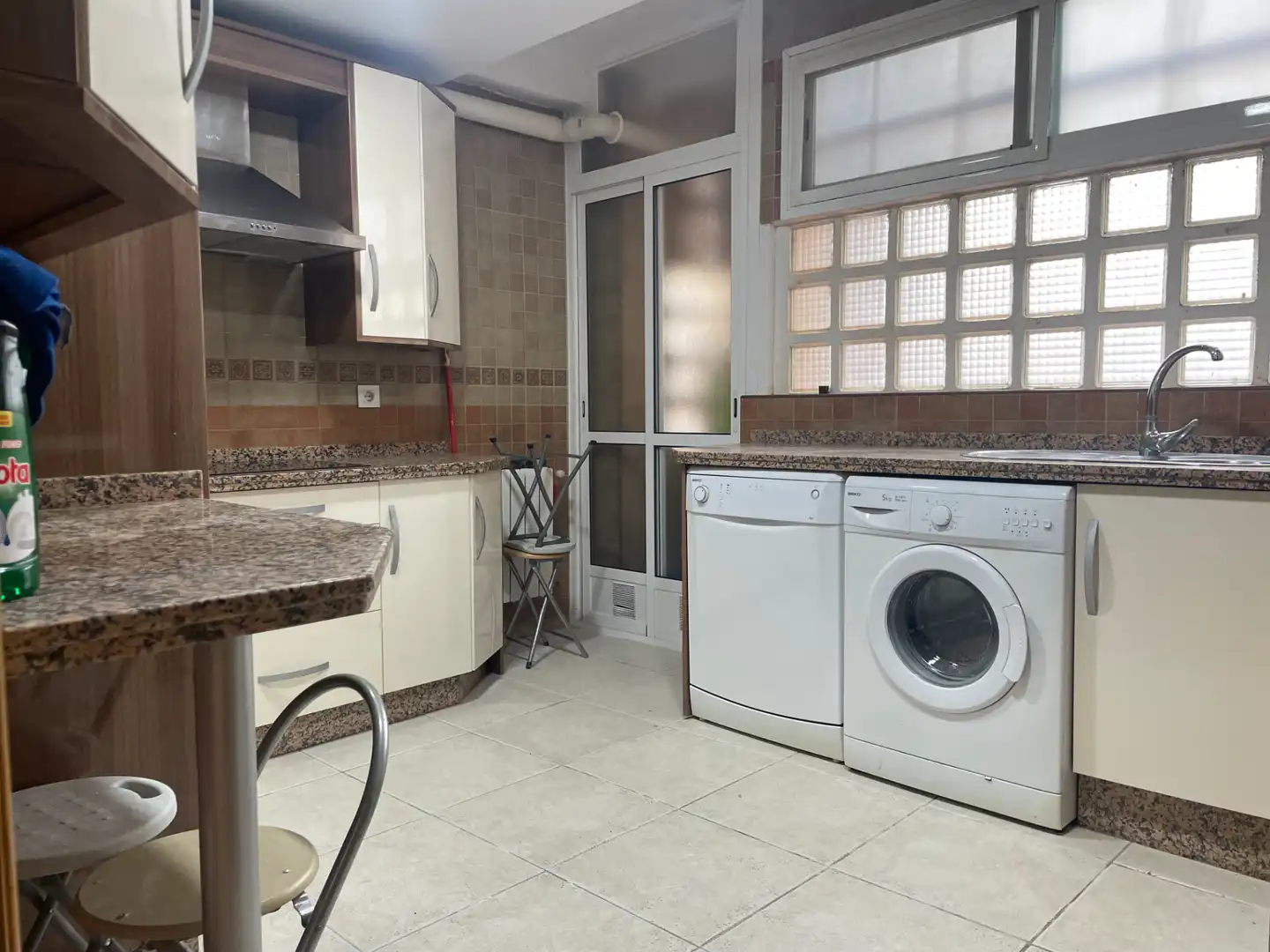 Piso de alquiler en Avenida de Cristobal Colón, 25, Santa Marina