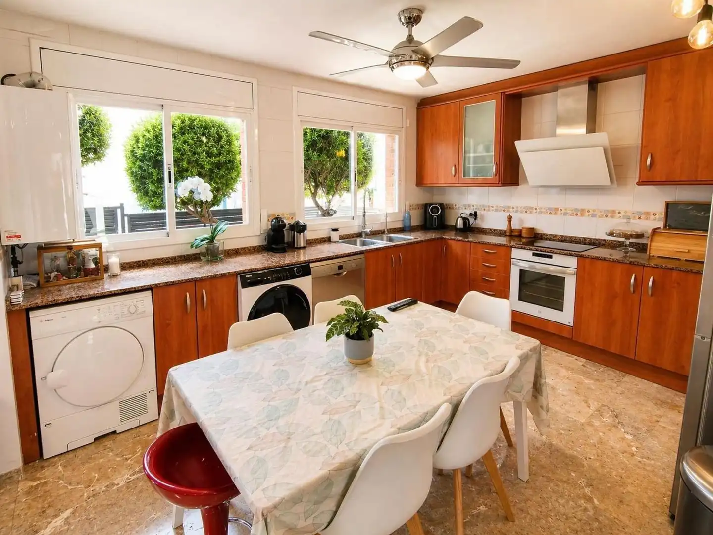 Cocina de Casa o chalet en venta en Cambrils con Terraza, Trastero y Piscina