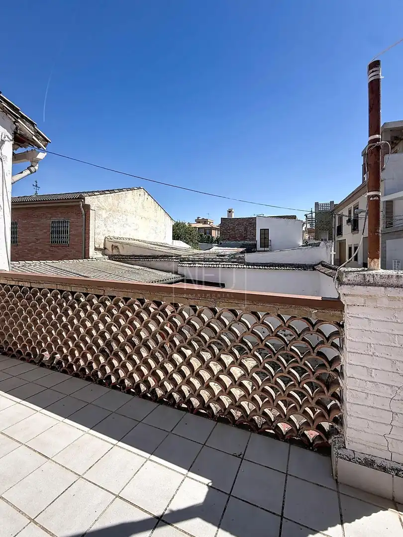 Vista exterior de Casa adosada en venta en Granada con Terraza y Trastero