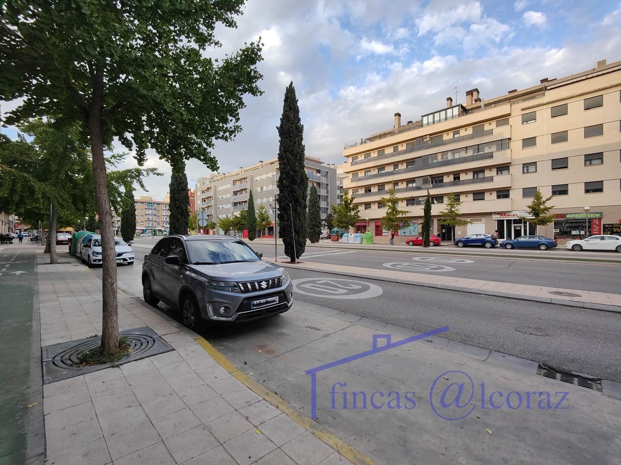 Exterior view of Office to rent in  Huesca Capital