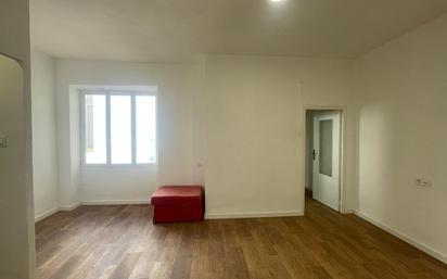 Sala d'estar de Pis en venda en Elda amb Balcó